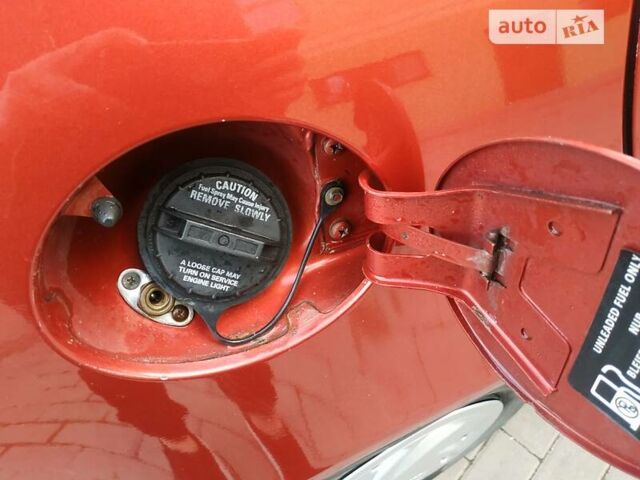 Червоний ВАЗ 1118, об'ємом двигуна 1.6 л та пробігом 148 тис. км за 2500 $, фото 1 на Automoto.ua
