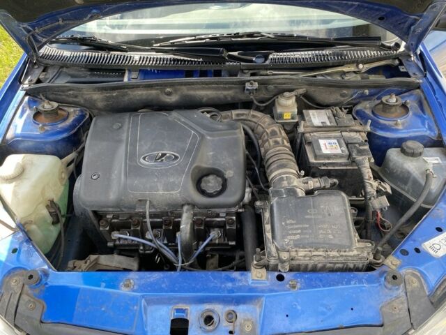 Синій ВАЗ 1118, об'ємом двигуна 0.16 л та пробігом 99 тис. км за 3000 $, фото 18 на Automoto.ua