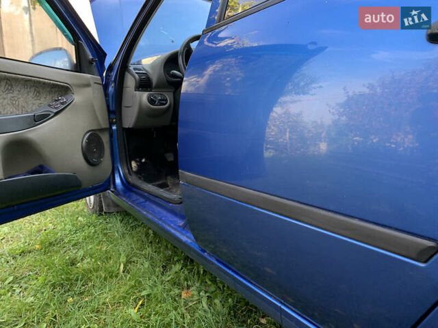 Синий ВАЗ 1118, объемом двигателя 1.6 л и пробегом 135 тыс. км за 2400 $, фото 23 на Automoto.ua