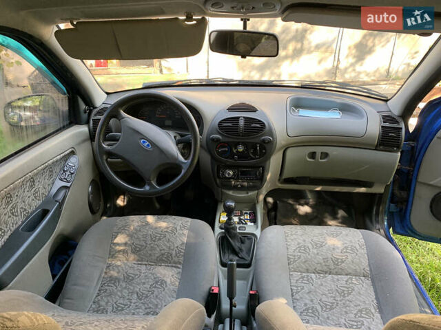Синий ВАЗ 1118, объемом двигателя 1.6 л и пробегом 135 тыс. км за 2400 $, фото 16 на Automoto.ua