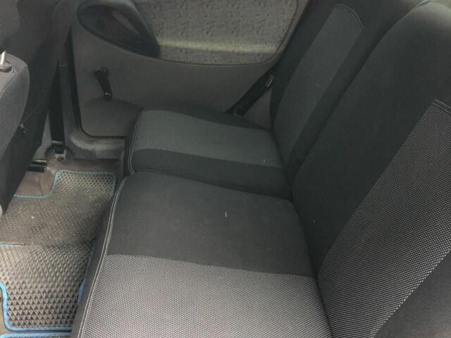 Синий ВАЗ 1118, объемом двигателя 1.6 л и пробегом 2 тыс. км за 2300 $, фото 5 на Automoto.ua