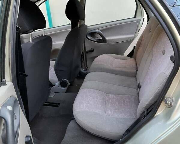 Бежевый ВАЗ 1119 Калина, объемом двигателя 1.6 л и пробегом 93 тыс. км за 2250 $, фото 8 на Automoto.ua