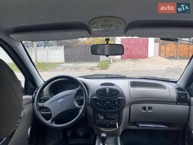 Бежевий ВАЗ 1119 Калина, об'ємом двигуна 1.6 л та пробігом 75 тис. км за 2600 $, фото 6 на Automoto.ua