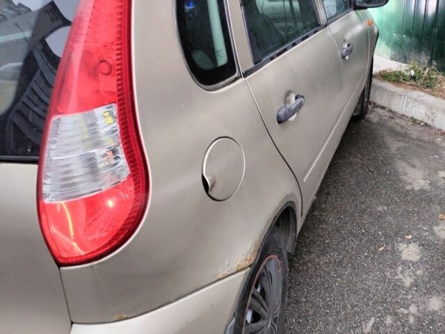 Бежевий ВАЗ 1119 Калина, об'ємом двигуна 1.6 л та пробігом 259 тис. км за 1800 $, фото 4 на Automoto.ua