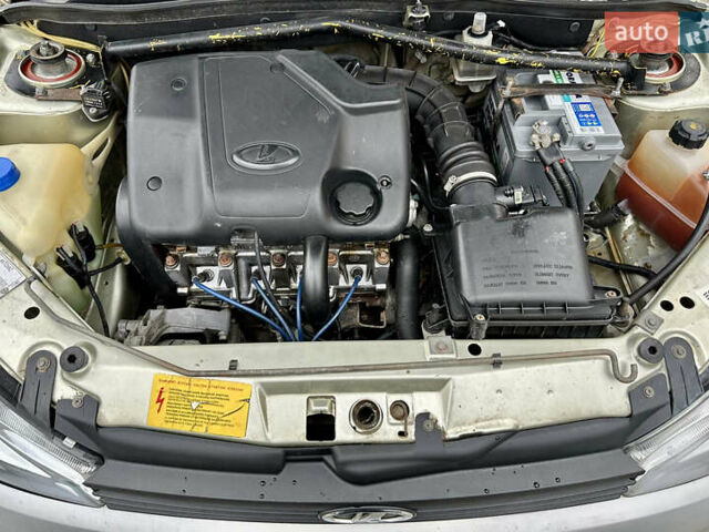 Бежевый ВАЗ 1119 Калина, объемом двигателя 1.6 л и пробегом 150 тыс. км за 2200 $, фото 14 на Automoto.ua