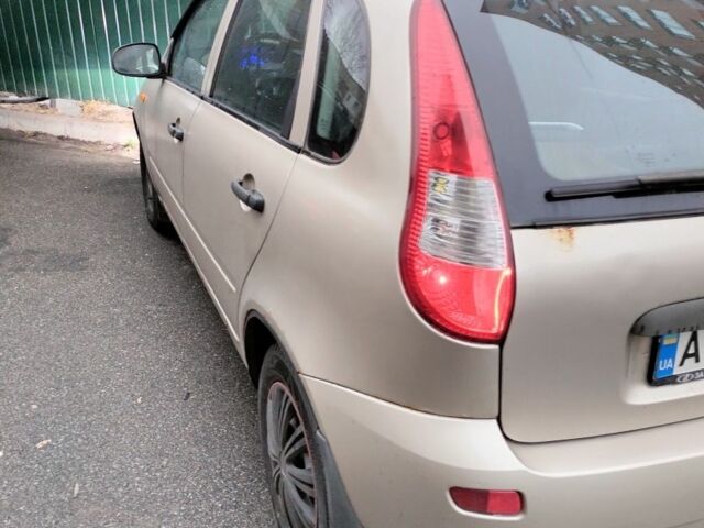 Бежевий ВАЗ 1119 Калина, об'ємом двигуна 1.6 л та пробігом 259 тис. км за 1800 $, фото 5 на Automoto.ua