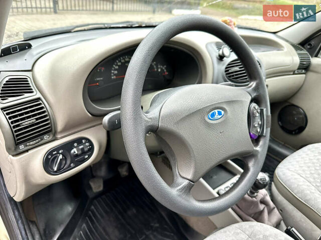 Бежевый ВАЗ 1119 Калина, объемом двигателя 1.6 л и пробегом 150 тыс. км за 2200 $, фото 13 на Automoto.ua