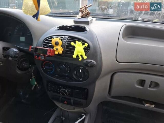 Фиолетовый ВАЗ 1119 Калина, объемом двигателя 1.6 л и пробегом 218 тыс. км за 1600 $, фото 3 на Automoto.ua