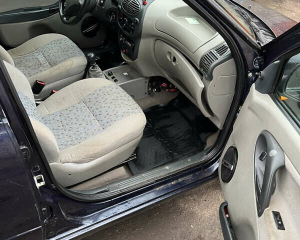 Фиолетовый ВАЗ 1119 Калина, объемом двигателя 0 л и пробегом 132 тыс. км за 2200 $, фото 8 на Automoto.ua