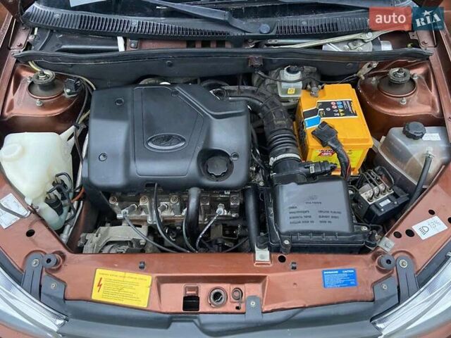Коричневий ВАЗ 1119 Калина, об'ємом двигуна 1.6 л та пробігом 86 тис. км за 3200 $, фото 1 на Automoto.ua