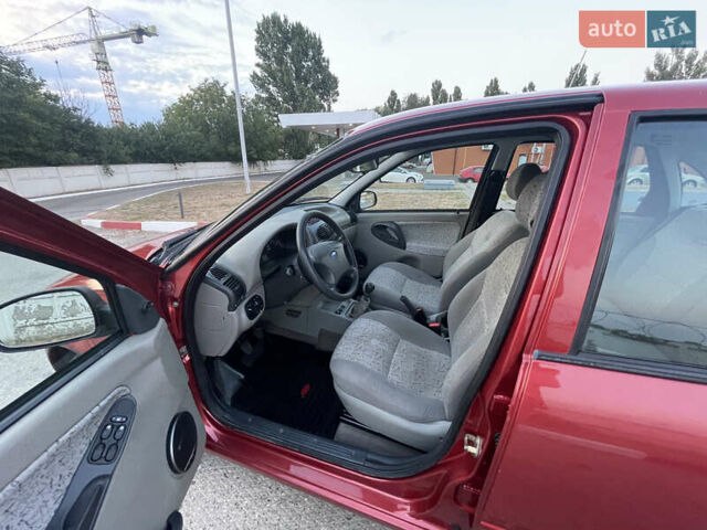 Красный ВАЗ 1119 Калина, объемом двигателя 1.6 л и пробегом 30 тыс. км за 2800 $, фото 14 на Automoto.ua