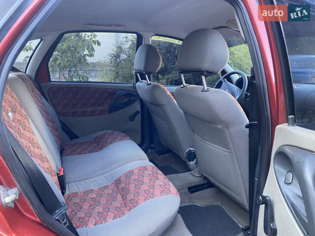 Червоний ВАЗ 1119 Калина, об'ємом двигуна 1.6 л та пробігом 113 тис. км за 2200 $, фото 22 на Automoto.ua