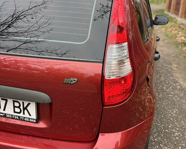 Красный ВАЗ 1119 Калина, объемом двигателя 1.6 л и пробегом 24 тыс. км за 4200 $, фото 9 на Automoto.ua