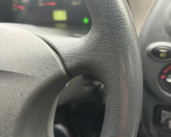 Красный ВАЗ 1119 Калина, объемом двигателя 1.6 л и пробегом 24 тыс. км за 4200 $, фото 49 на Automoto.ua