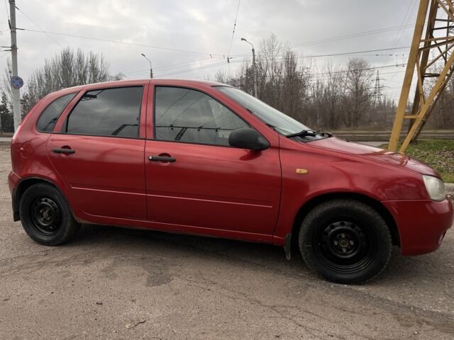 Красный ВАЗ 1119 Калина, объемом двигателя 1.6 л и пробегом 240 тыс. км за 2700 $, фото 7 на Automoto.ua