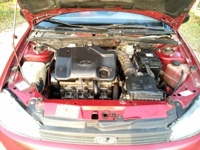 ВАЗ 1119 Калина 2007 у Тернополі на Automoto.ua Червоний ВАЗ 1119 Калина, об'ємом двигуна 1.6 л та пробігом 190 тис. км за 1700 $, фото 15 на Automoto.ua