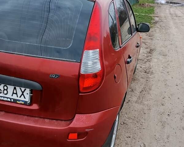 Красный ВАЗ 1119 Калина, объемом двигателя 1.6 л и пробегом 137 тыс. км за 2200 $, фото 2 на Automoto.ua