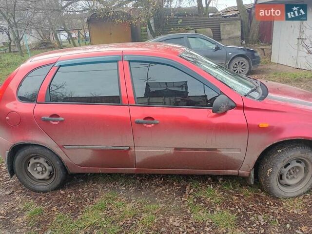 Красный ВАЗ 1119 Калина, объемом двигателя 1.6 л и пробегом 153 тыс. км за 2200 $, фото 2 на Automoto.ua