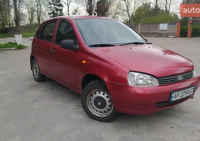 Красный ВАЗ 1119 Калина, объемом двигателя 1.6 л и пробегом 192 тыс. км за 2800 $, фото 2 на Automoto.ua