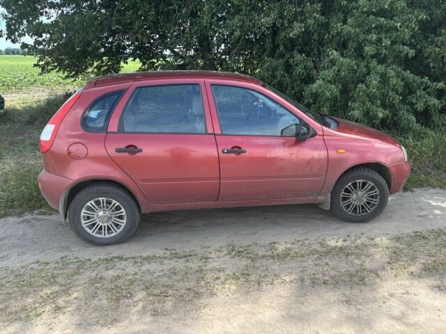 Красный ВАЗ 1119 Калина, объемом двигателя 1.6 л и пробегом 170 тыс. км за 1100 $, фото 1 на Automoto.ua
