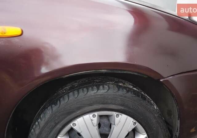 ВАЗ 1119 Калина 2010 у Рівному на Automoto.ua Червоний ВАЗ 1119 Калина, об'ємом двигуна 1.6 л та пробігом 132 тис. км за 2300 $, фото 11 на Automoto.ua