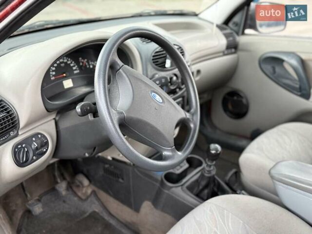 Червоний ВАЗ 1119 Калина, об'ємом двигуна 1.39 л та пробігом 200 тис. км за 1999 $, фото 9 на Automoto.ua