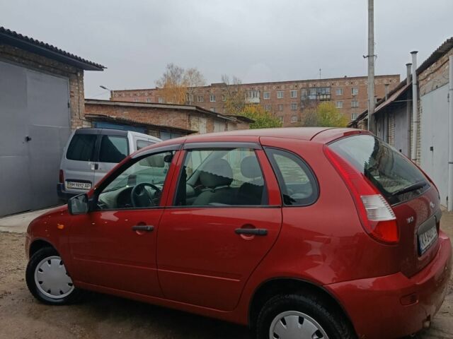 ВАЗ 1119 Калина 2010 в Конотопе на Automoto.ua Красный ВАЗ 1119 Калина, объемом двигателя 1.4 л и пробегом 29 тыс. км за 3500 $, фото 4 на Automoto.ua