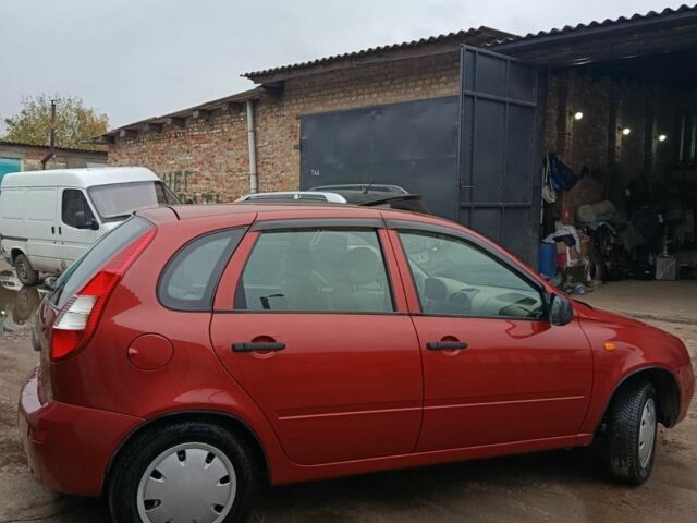 ВАЗ 1119 Калина 2010 в Конотопе на Automoto.ua Красный ВАЗ 1119 Калина, объемом двигателя 1.4 л и пробегом 29 тыс. км за 3500 $, фото 3 на Automoto.ua