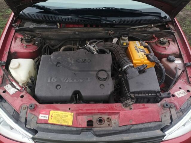 Красный ВАЗ 1119 Калина, объемом двигателя 0 л и пробегом 160 тыс. км за 1800 $, фото 7 на Automoto.ua