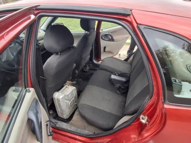 Червоний ВАЗ 1119 Калина, об'ємом двигуна 1.6 л та пробігом 112 тис. км за 1535 $, фото 2 на Automoto.ua