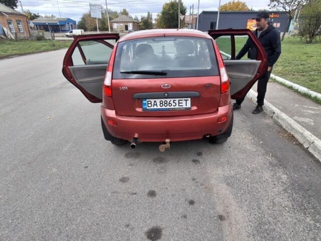 Червоний ВАЗ 1119 Калина, об'ємом двигуна 1.6 л та пробігом 112 тис. км за 1535 $, фото 1 на Automoto.ua