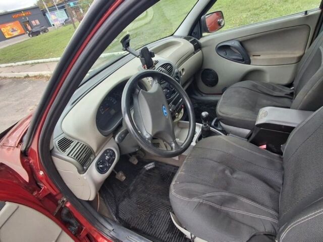 Червоний ВАЗ 1119 Калина, об'ємом двигуна 1.6 л та пробігом 112 тис. км за 1535 $, фото 5 на Automoto.ua