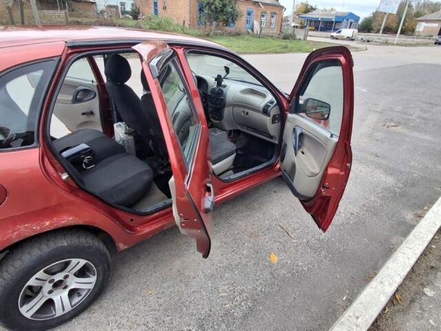 Червоний ВАЗ 1119 Калина, об'ємом двигуна 1.6 л та пробігом 112 тис. км за 1535 $, фото 10 на Automoto.ua