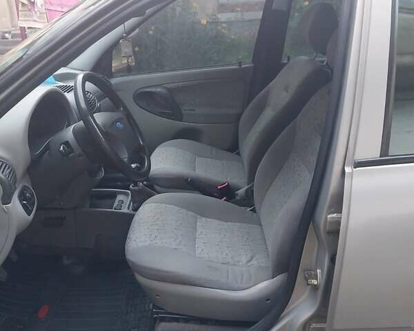 ВАЗ 1119 Калина, об'ємом двигуна 1.4 л та пробігом 164 тис. км за 2200 $, фото 3 на Automoto.ua