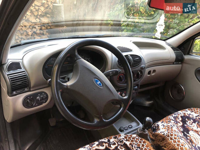 ВАЗ 1119 Калина, объемом двигателя 1.4 л и пробегом 156 тыс. км за 2000 $, фото 4 на Automoto.ua