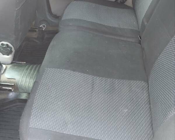 ВАЗ 1119 Калина, объемом двигателя 1.6 л и пробегом 130 тыс. км за 1450 $, фото 7 на Automoto.ua