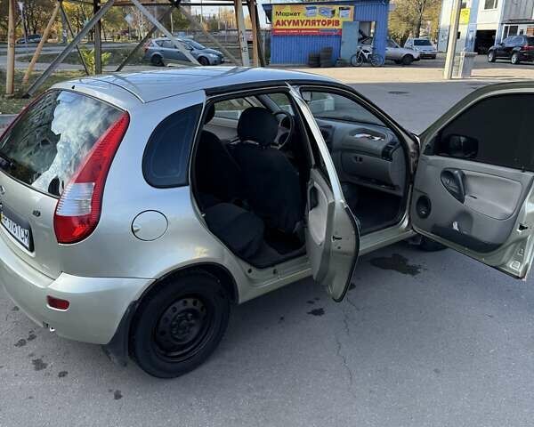 Желтый ВАЗ 1119 Калина, объемом двигателя 1.6 л и пробегом 58 тыс. км за 3100 $, фото 19 на Automoto.ua