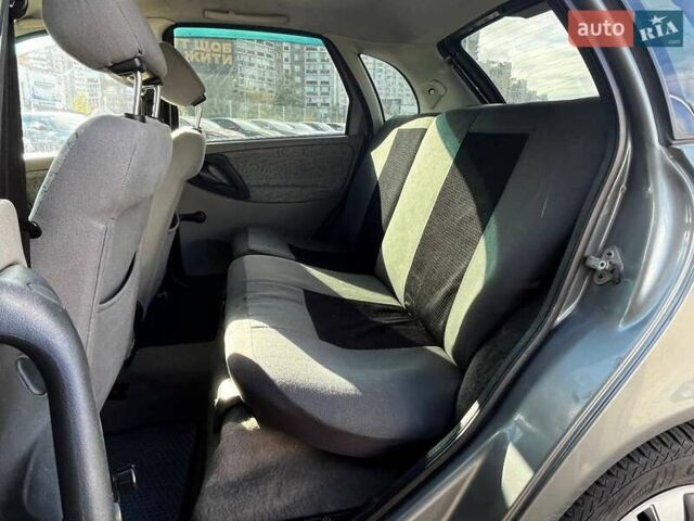 Сірий ВАЗ 1119 Калина, об'ємом двигуна 1.6 л та пробігом 160 тис. км за 2990 $, фото 8 на Automoto.ua