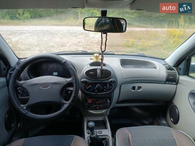 Серый ВАЗ 1119 Калина, объемом двигателя 1.6 л и пробегом 240 тыс. км за 1950 $, фото 17 на Automoto.ua