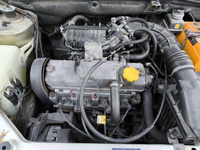 Сірий ВАЗ 1119 Калина, об'ємом двигуна 1.6 л та пробігом 102 тис. км за 1670 $, фото 5 на Automoto.ua