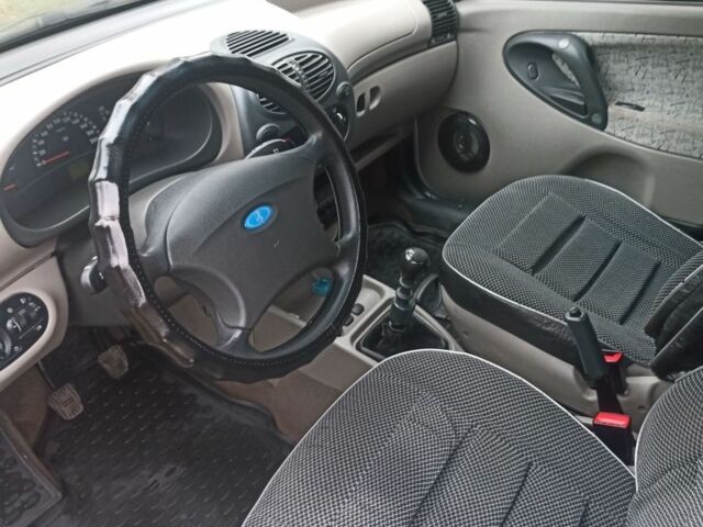 Серый ВАЗ 1119 Калина, объемом двигателя 1.6 л и пробегом 186 тыс. км за 1600 $, фото 10 на Automoto.ua