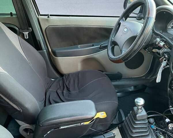 Сірий ВАЗ 1119 Калина, об'ємом двигуна 1.6 л та пробігом 243 тис. км за 1700 $, фото 12 на Automoto.ua