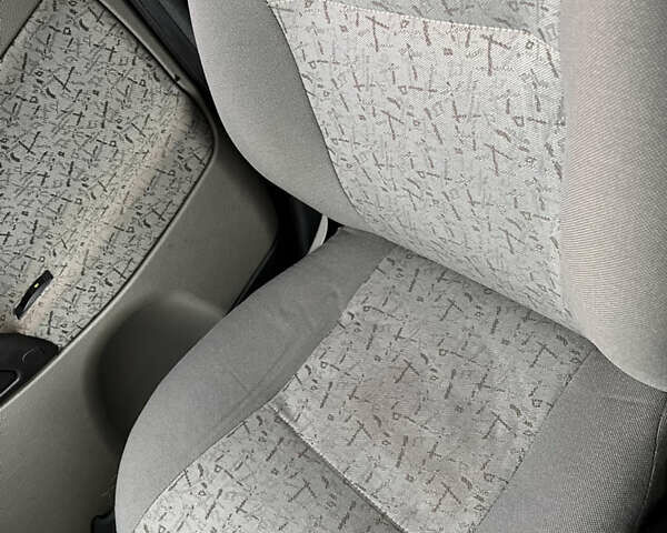 Сірий ВАЗ 1119 Калина, об'ємом двигуна 1.6 л та пробігом 111 тис. км за 2400 $, фото 18 на Automoto.ua