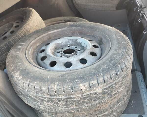 Сірий ВАЗ 1119 Калина, об'ємом двигуна 1.6 л та пробігом 127 тис. км за 1450 $, фото 4 на Automoto.ua