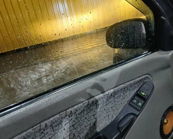 Серый ВАЗ 1119 Калина, объемом двигателя 1.6 л и пробегом 124 тыс. км за 2100 $, фото 6 на Automoto.ua