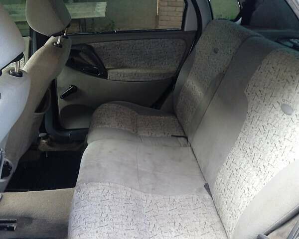 Сірий ВАЗ 1119 Калина, об'ємом двигуна 1.6 л та пробігом 155 тис. км за 1200 $, фото 9 на Automoto.ua