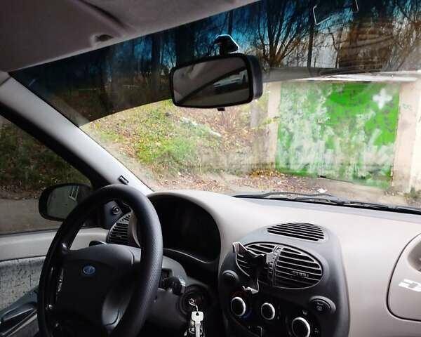 Сірий ВАЗ 1119 Калина, об'ємом двигуна 1.6 л та пробігом 199 тис. км за 2100 $, фото 7 на Automoto.ua