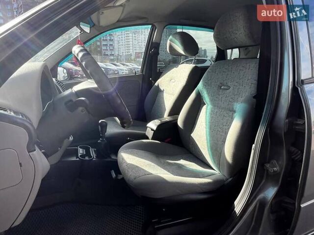 Сірий ВАЗ 1119 Калина, об'ємом двигуна 1.6 л та пробігом 160 тис. км за 2990 $, фото 9 на Automoto.ua