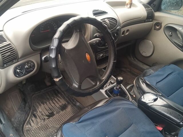 Серый ВАЗ 1119 Калина, объемом двигателя 1.6 л и пробегом 183 тыс. км за 1300 $, фото 2 на Automoto.ua