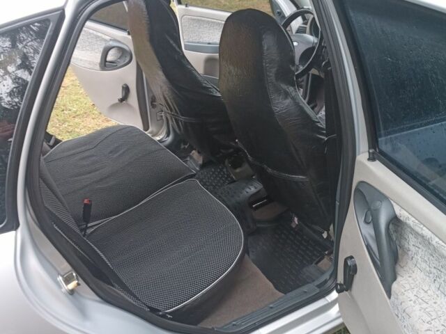 Серый ВАЗ 1119 Калина, объемом двигателя 1.6 л и пробегом 186 тыс. км за 1600 $, фото 7 на Automoto.ua